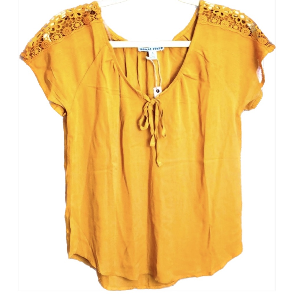 New Women’s Moral Fiber Short Sleeve Top